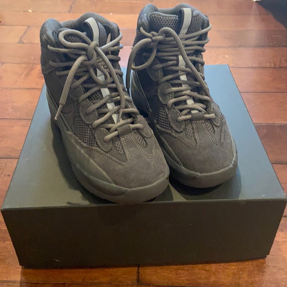 YEEZY SEASON 6 BOOTS